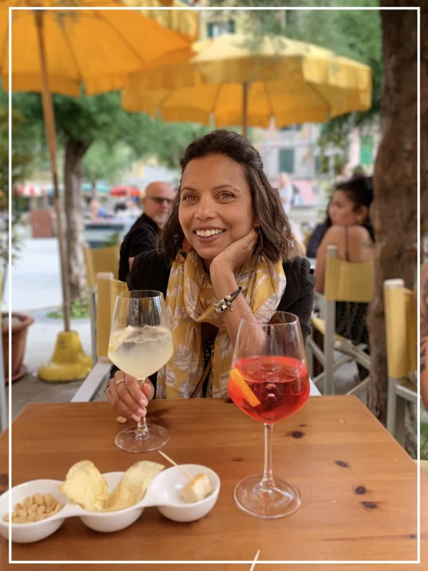Lu enjoying an aperitivo in the main Piazza of Vernazza