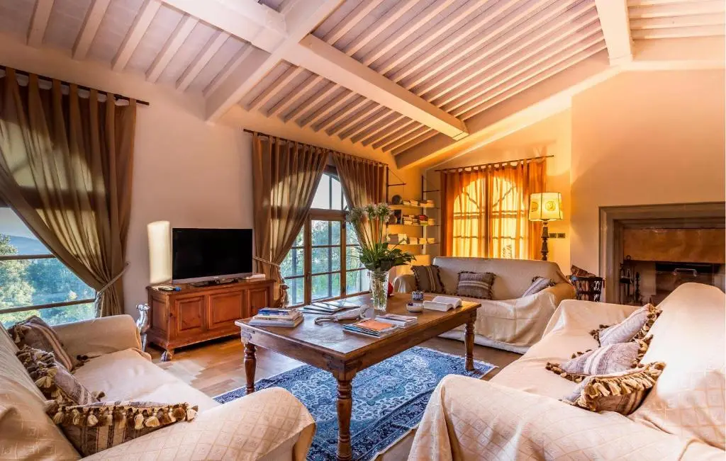 Home in Ponzano Superiore