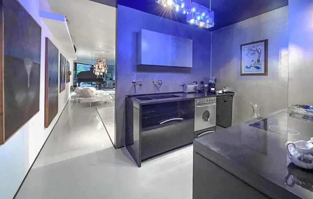 Lovely Apartment kitchen