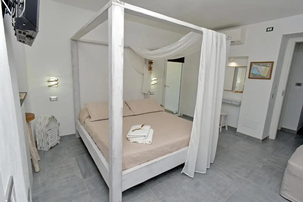 AMARE IL MARE Affittacamere bedroom
