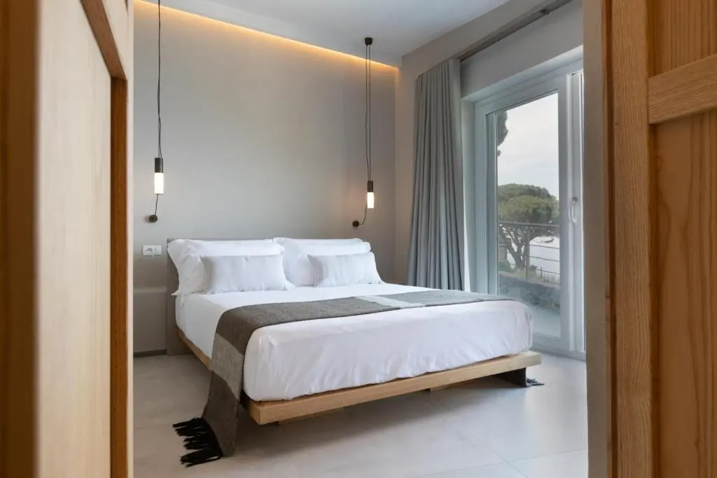 The Sunset Line bedroom
