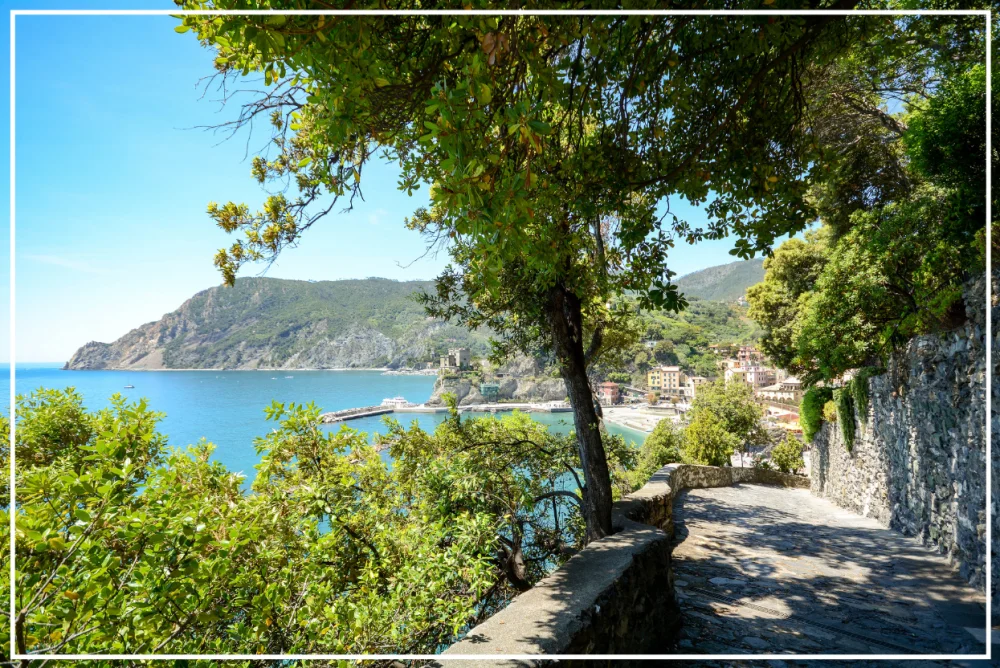 Cinque Terre hike - Vernazza to Monterosso
